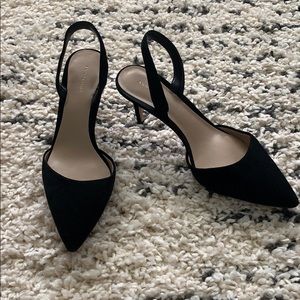 Beautiful Ann Taylor Suede Slingback Heels